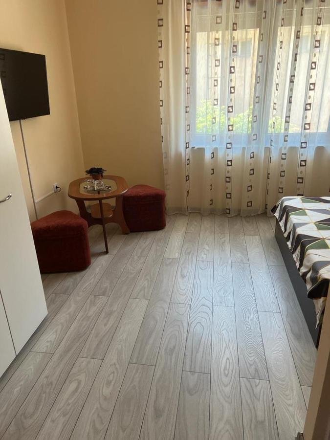 Casa Simionov Apartment Baile Herculane Exterior photo